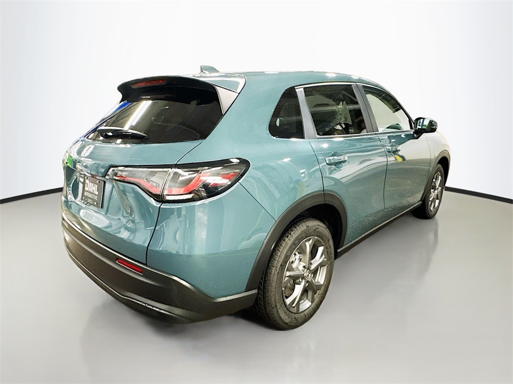 2026 Honda HR-V LX photo 6