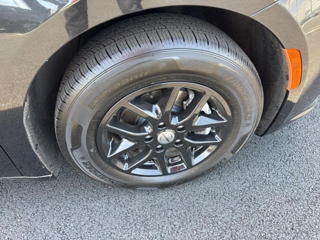 2022 Chrysler Pacifica Touring L photo 8