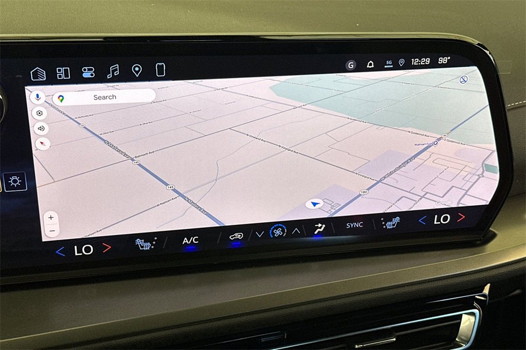 2026 Chevrolet Traverse photo 17