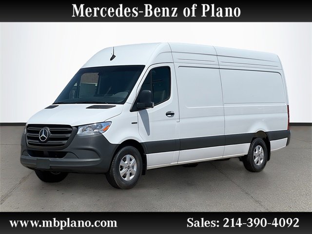 2024 Mercedes-Benz eSprinter Cargo Van Base's photo