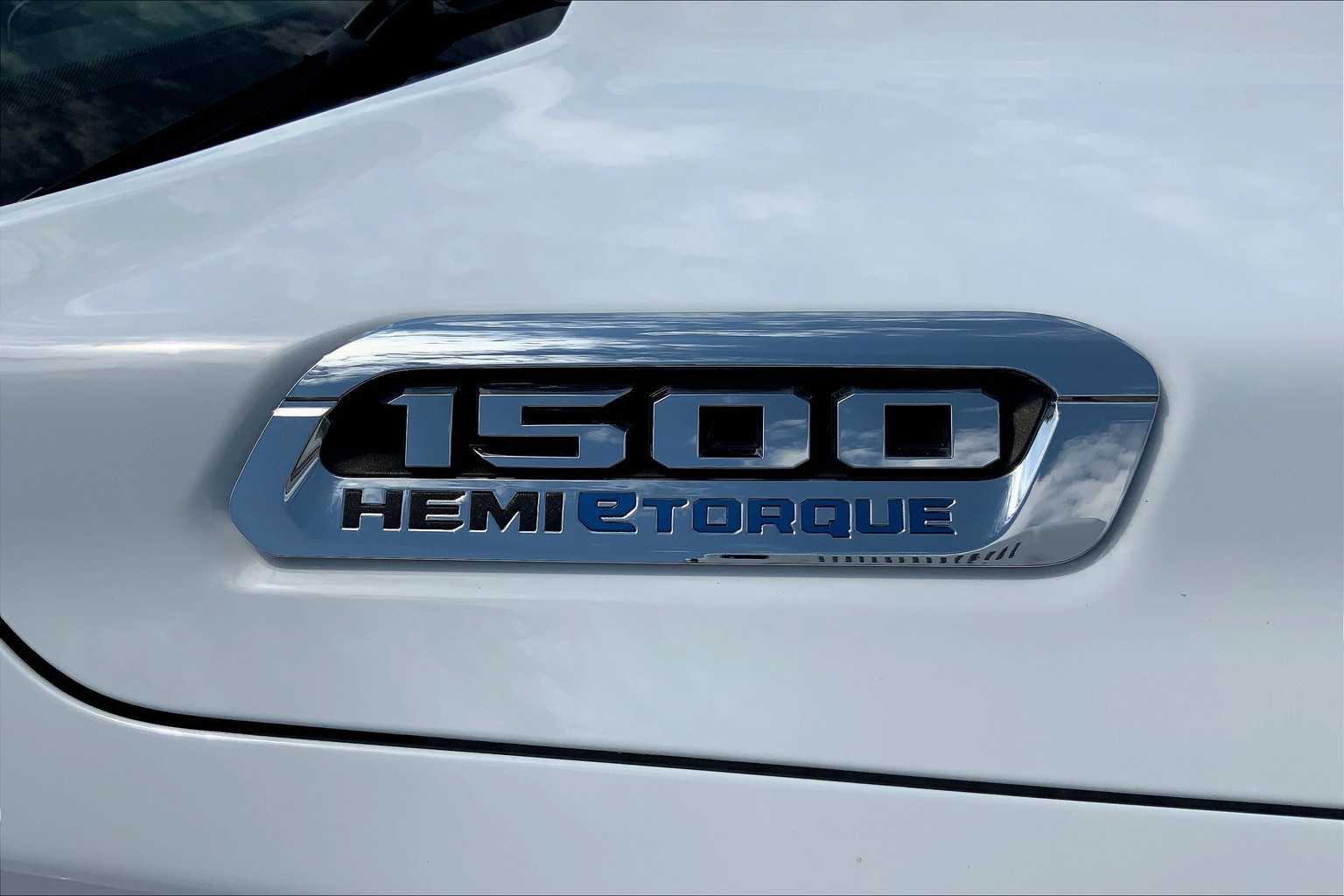 2023 Ram 1500 Big Horn photo 9