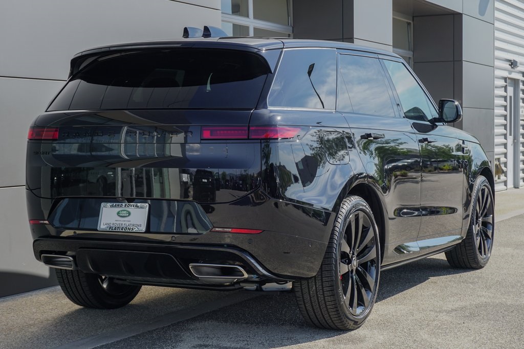 New 2024 LAND ROVER Range Rover Sport Dynamic SE SUV in Broomfield