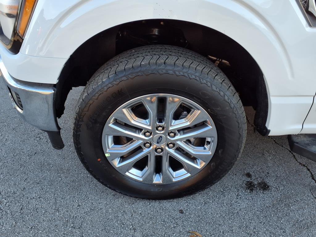 2025 Ford F-150 XLT photo 4