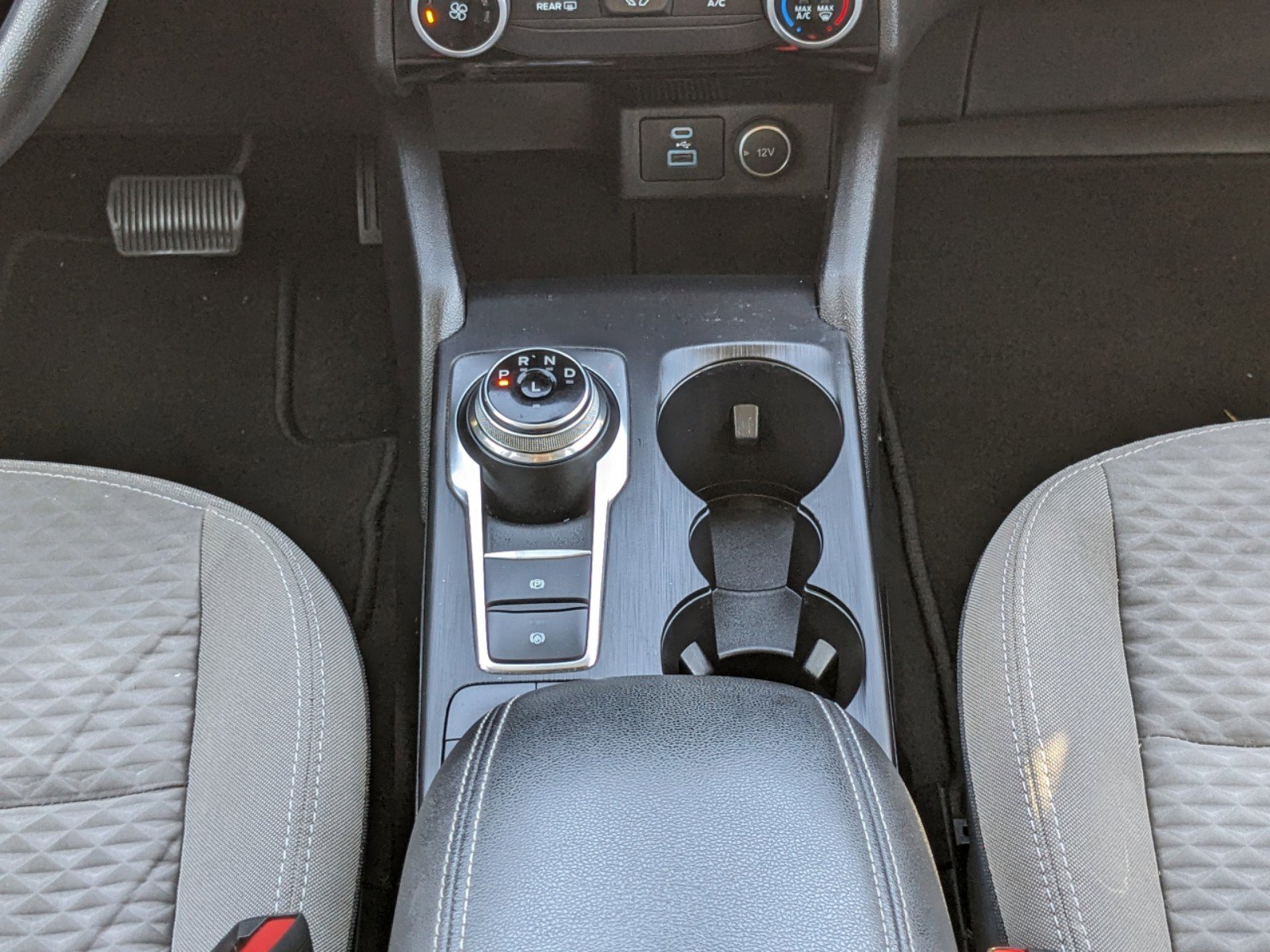 2021 Ford Escape SE photo 19