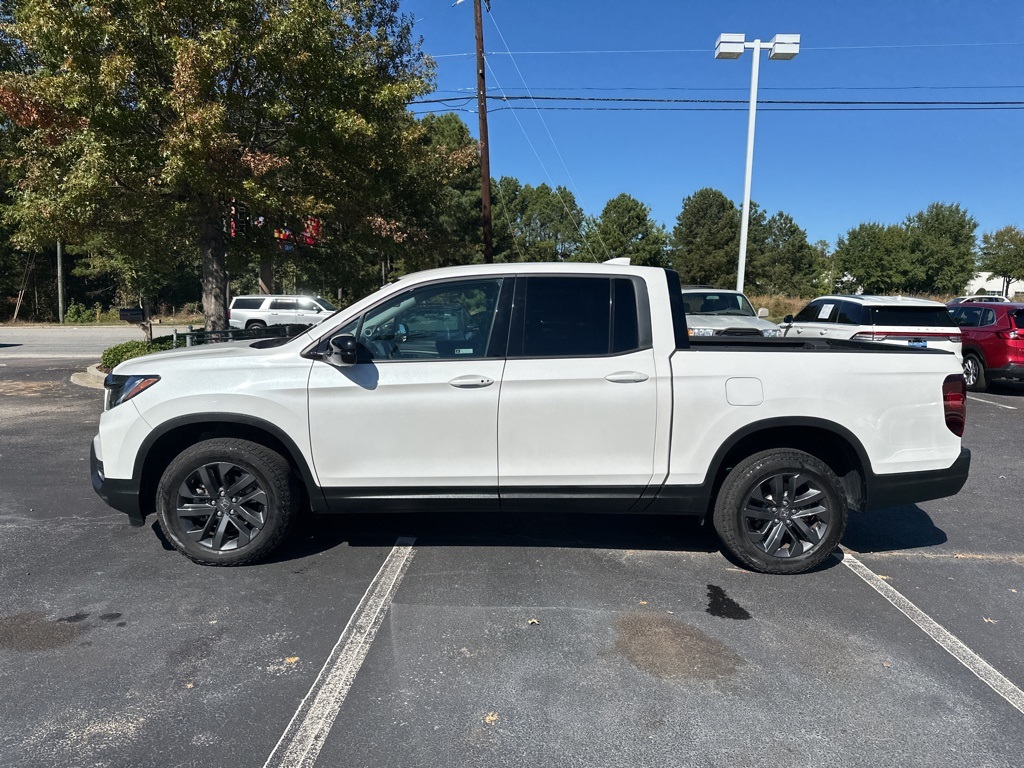 2023 Honda Ridgeline Sport photo 4