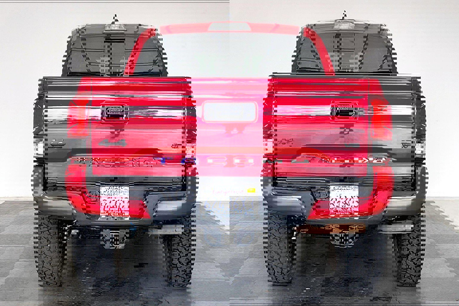 2020 Toyota Tacoma SR5 photo 3