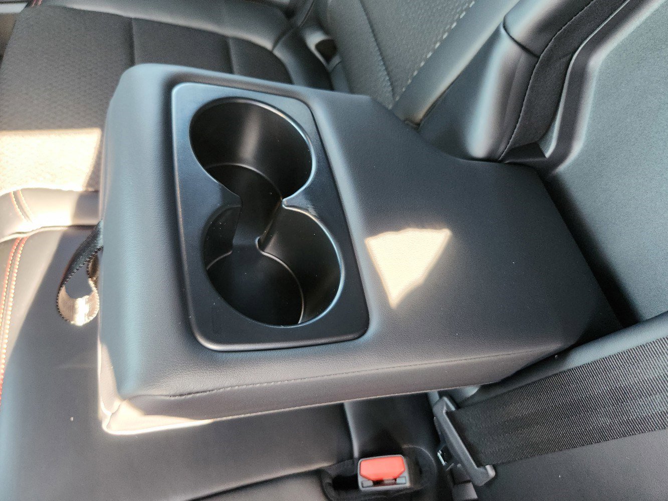 2025 Ford Escape ST-Line photo 20