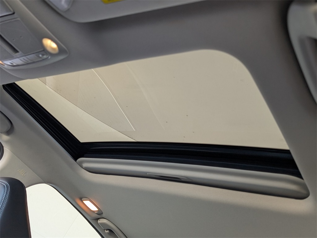 2024 Infiniti Q50 LUXE photo 19