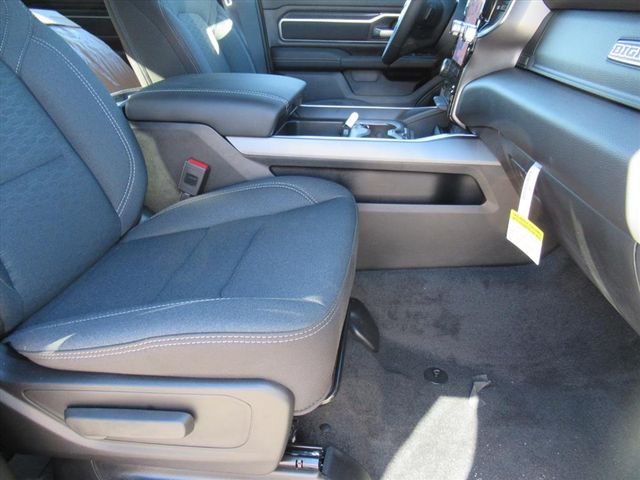 2025 Ram 1500 Big Horn Lone Star photo 9
