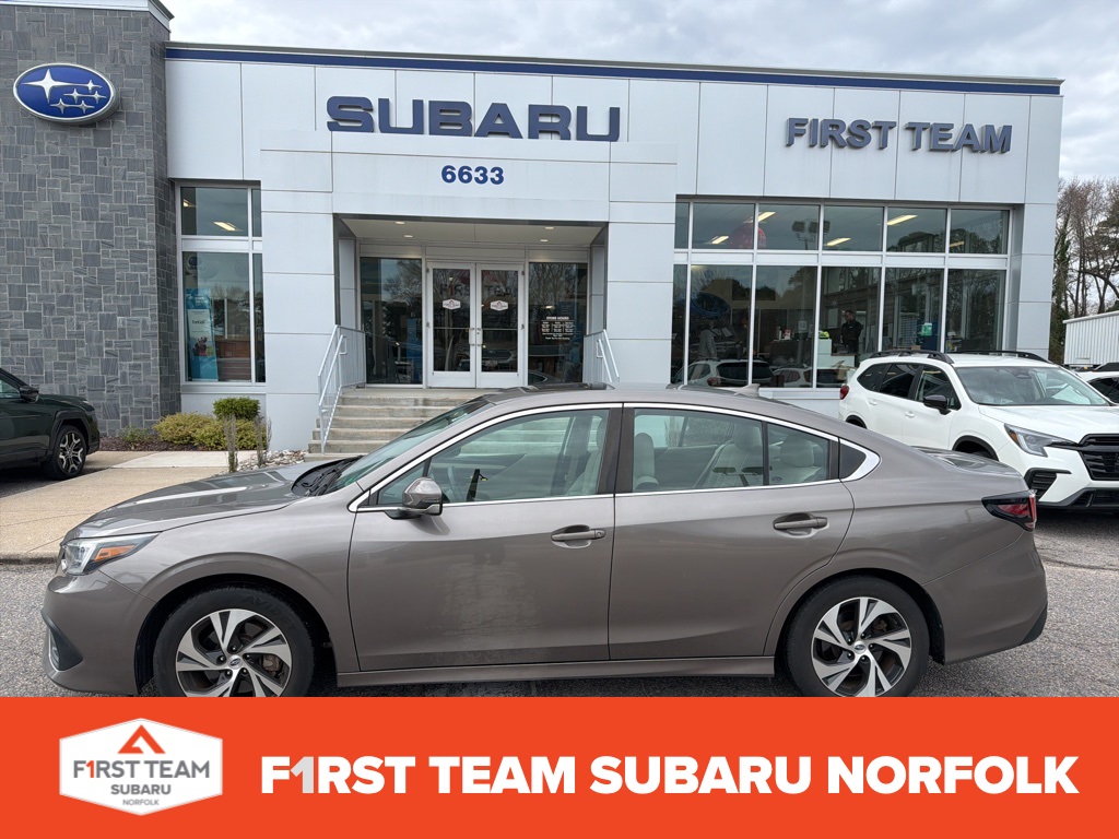 2022 Subaru Legacy Premium's photo