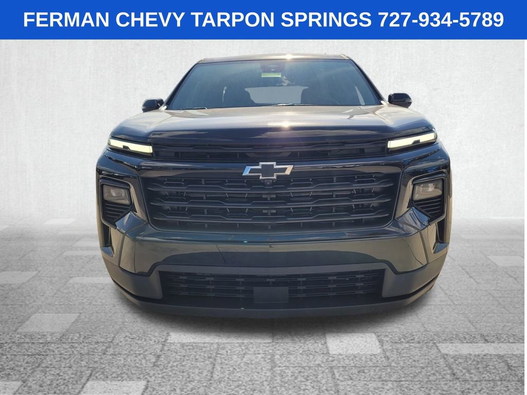 2026 Chevrolet Traverse photo 2