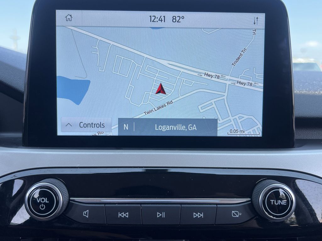 2021 Ford Escape SEL photo 4