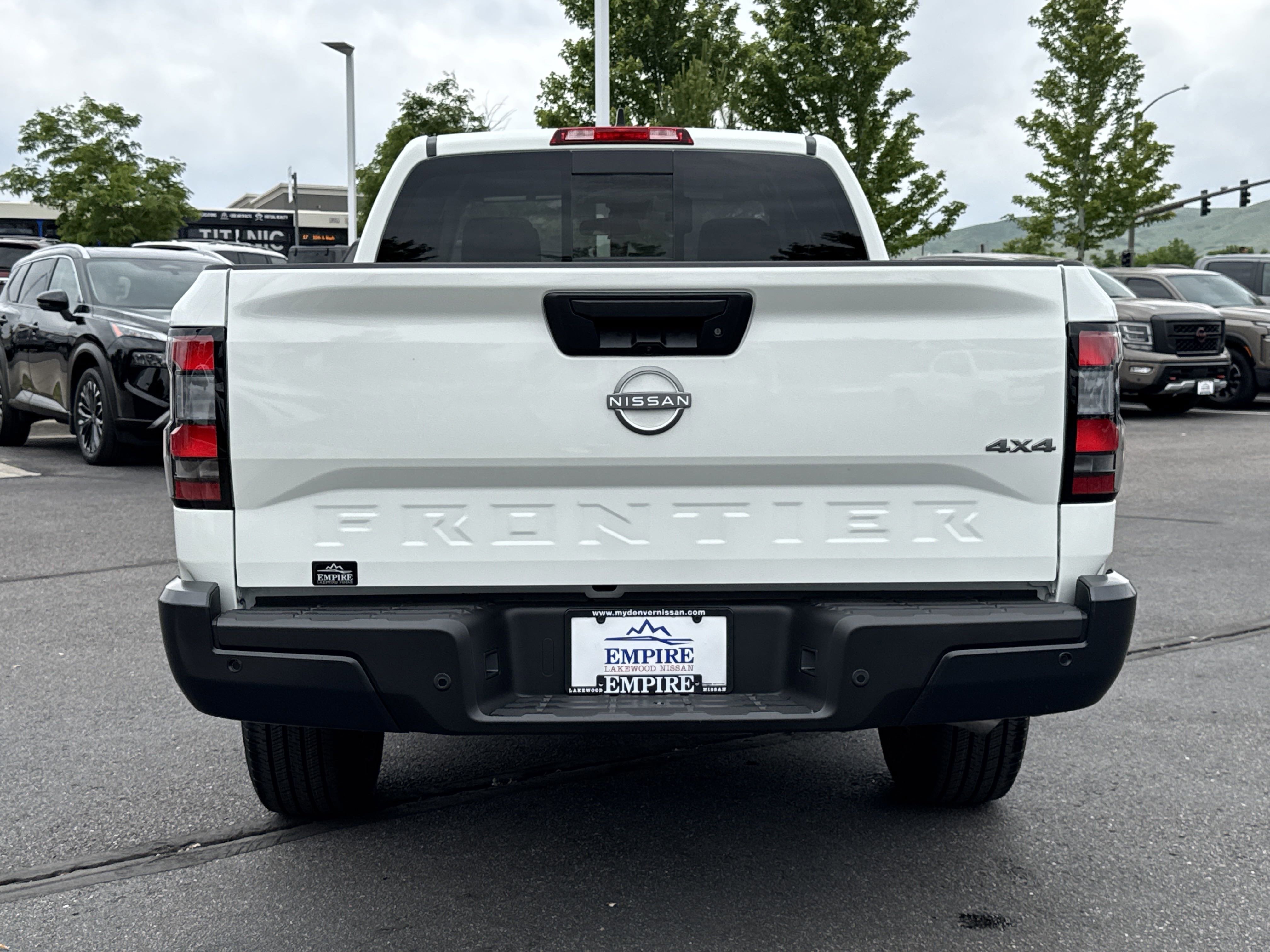 2025 Nissan Frontier S photo 5