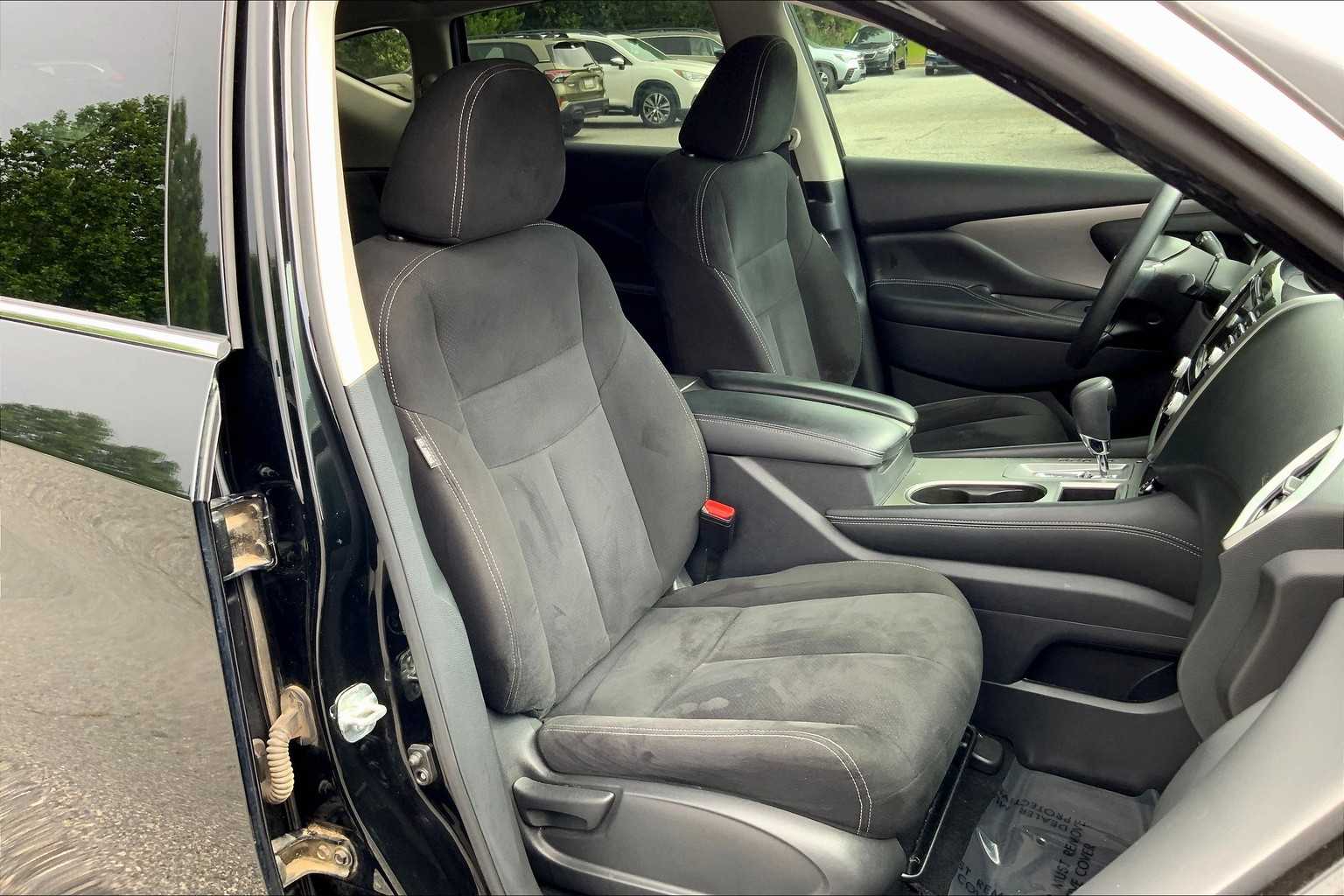 Image 7 of Pre-Owned 2020 Nissan Murano S