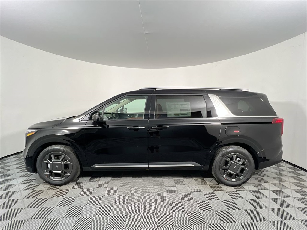 2026 Kia Carnival SX photo 6