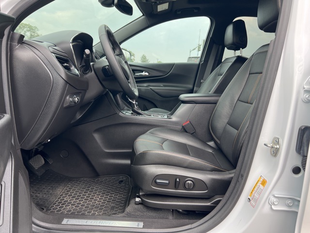 2024 Chevrolet Equinox Premier photo 4