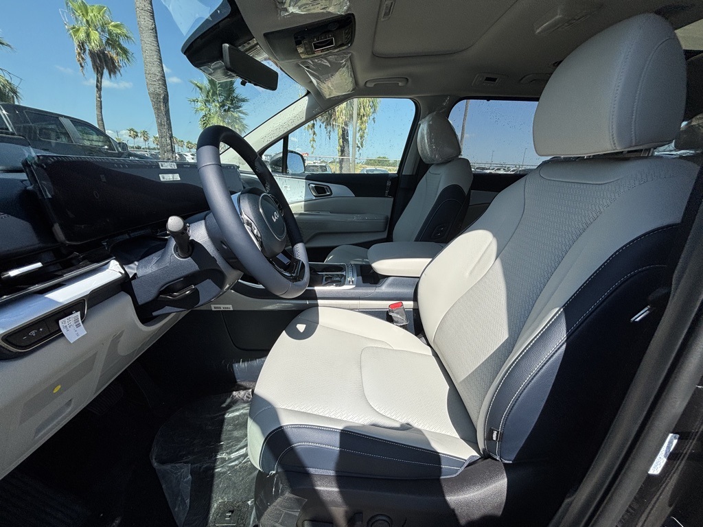 2026 Kia Carnival SX Prestige photo 14