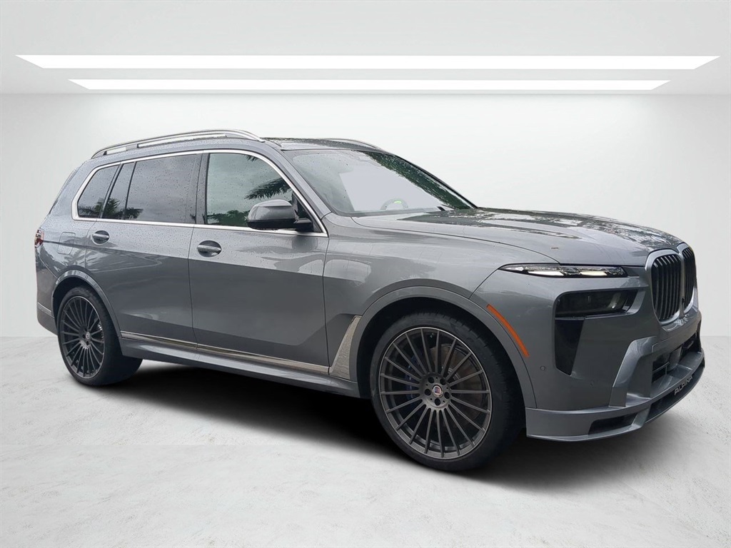 New 2025 Gray Metallic BMW ALPINA XB7 image 2