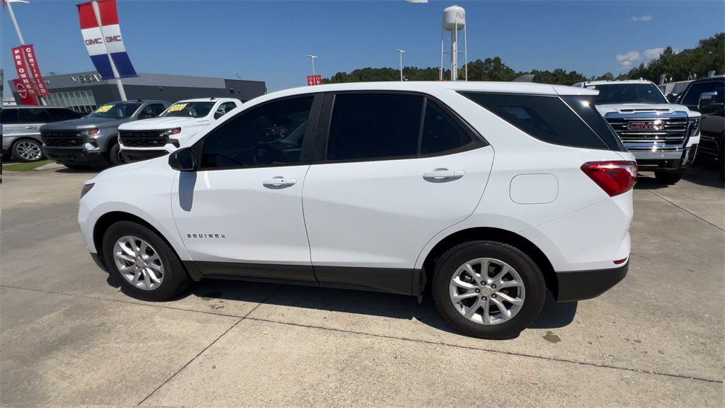 2021 Chevrolet Equinox LS photo 6