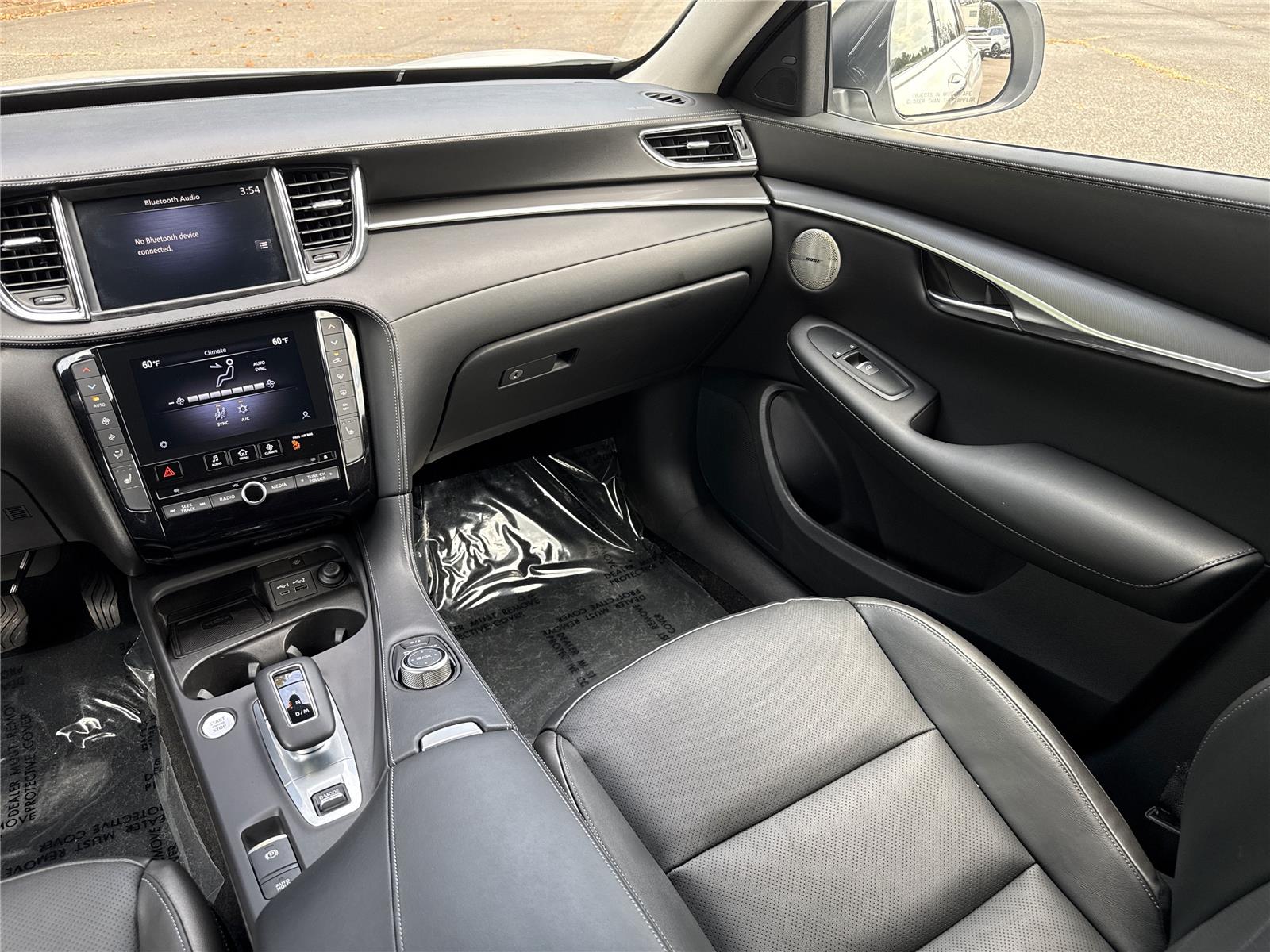 2024 Infiniti QX50 Luxe photo 17