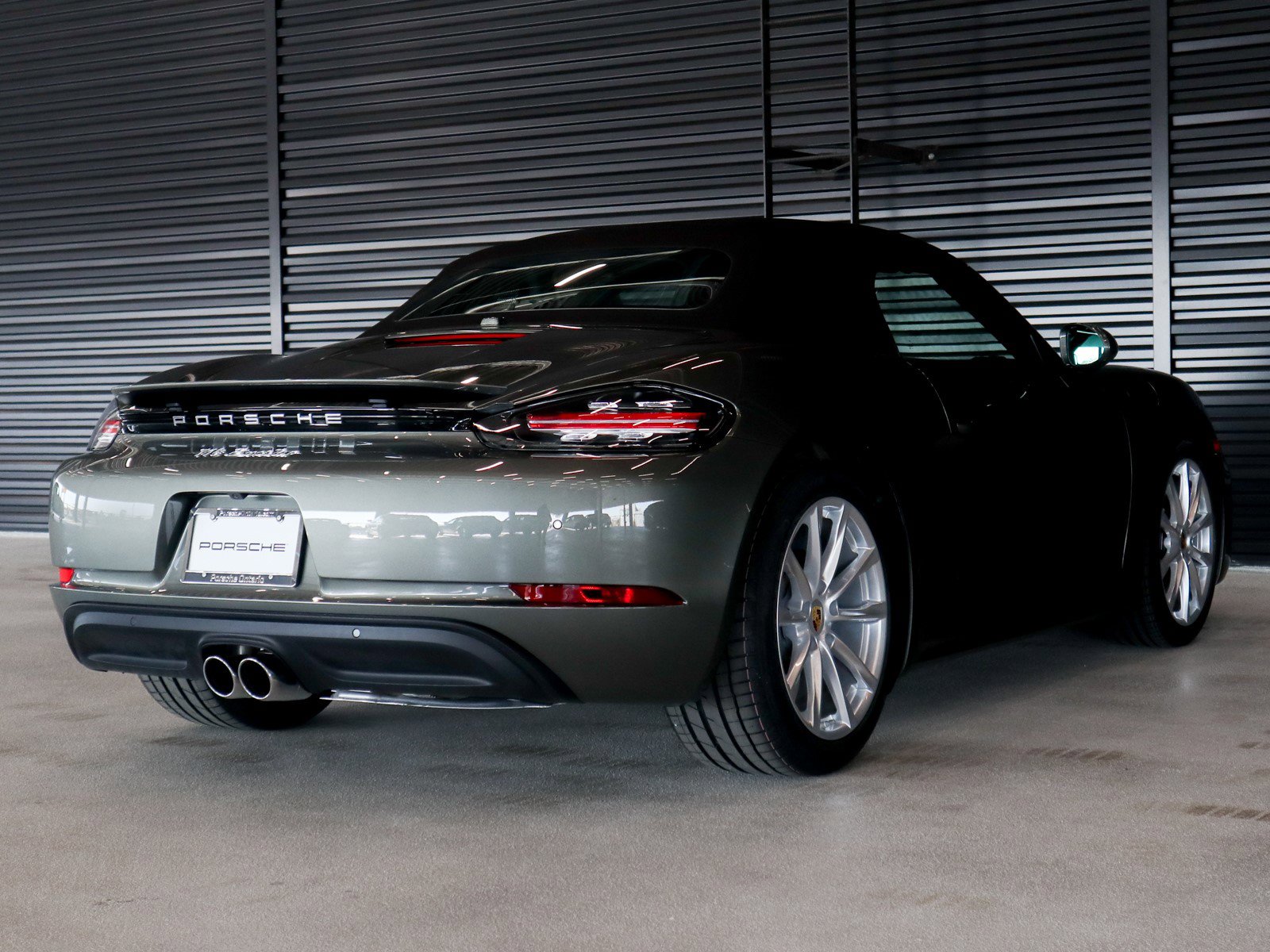 New 2025 Aventurine Green Metallic Porsche  image 12