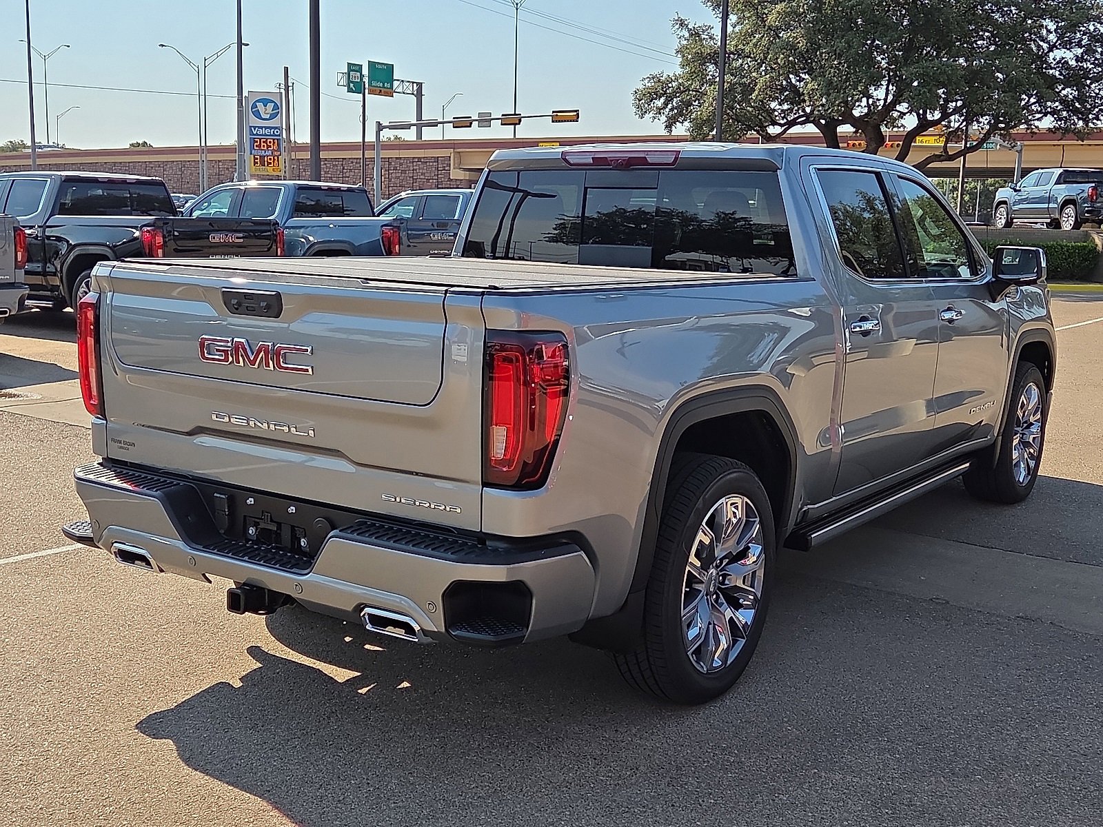 2026 Gmc Sierra 1500 Denali photo 4