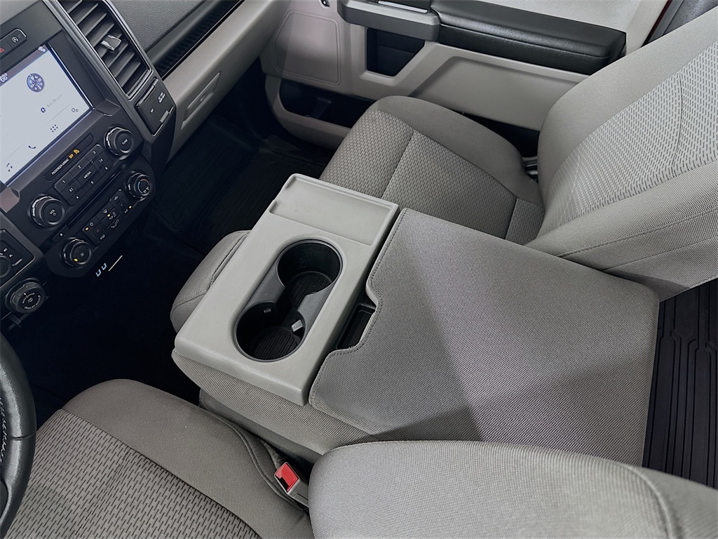 2018 Ford F-150 XLT photo 22