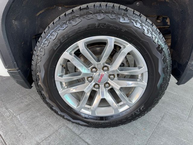 2021 Gmc Sierra 1500 SLT photo 3