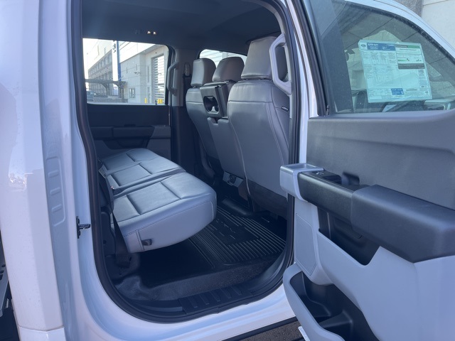 2026 Ford F-350 photo 14