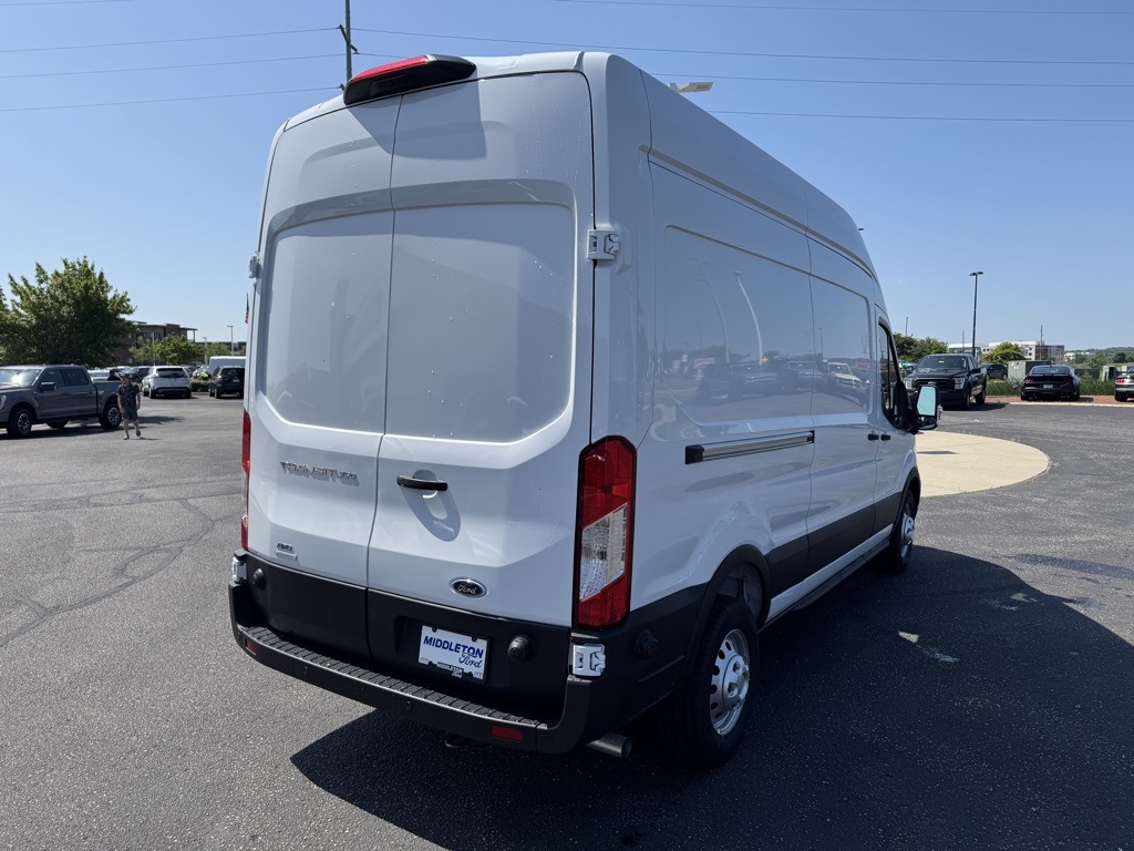 2025 Ford Transit photo 4