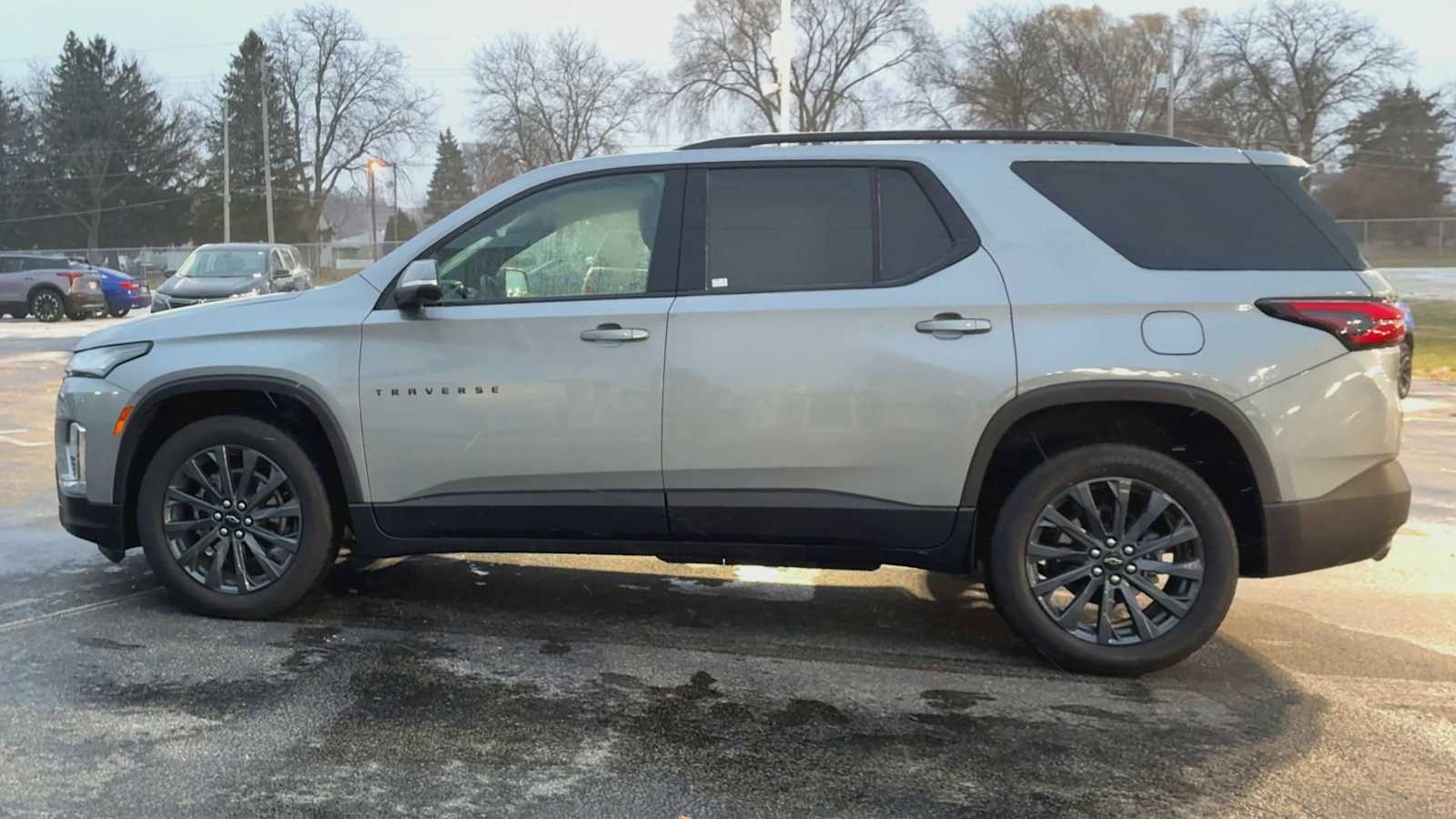 2023 Chevrolet Traverse RS photo 4