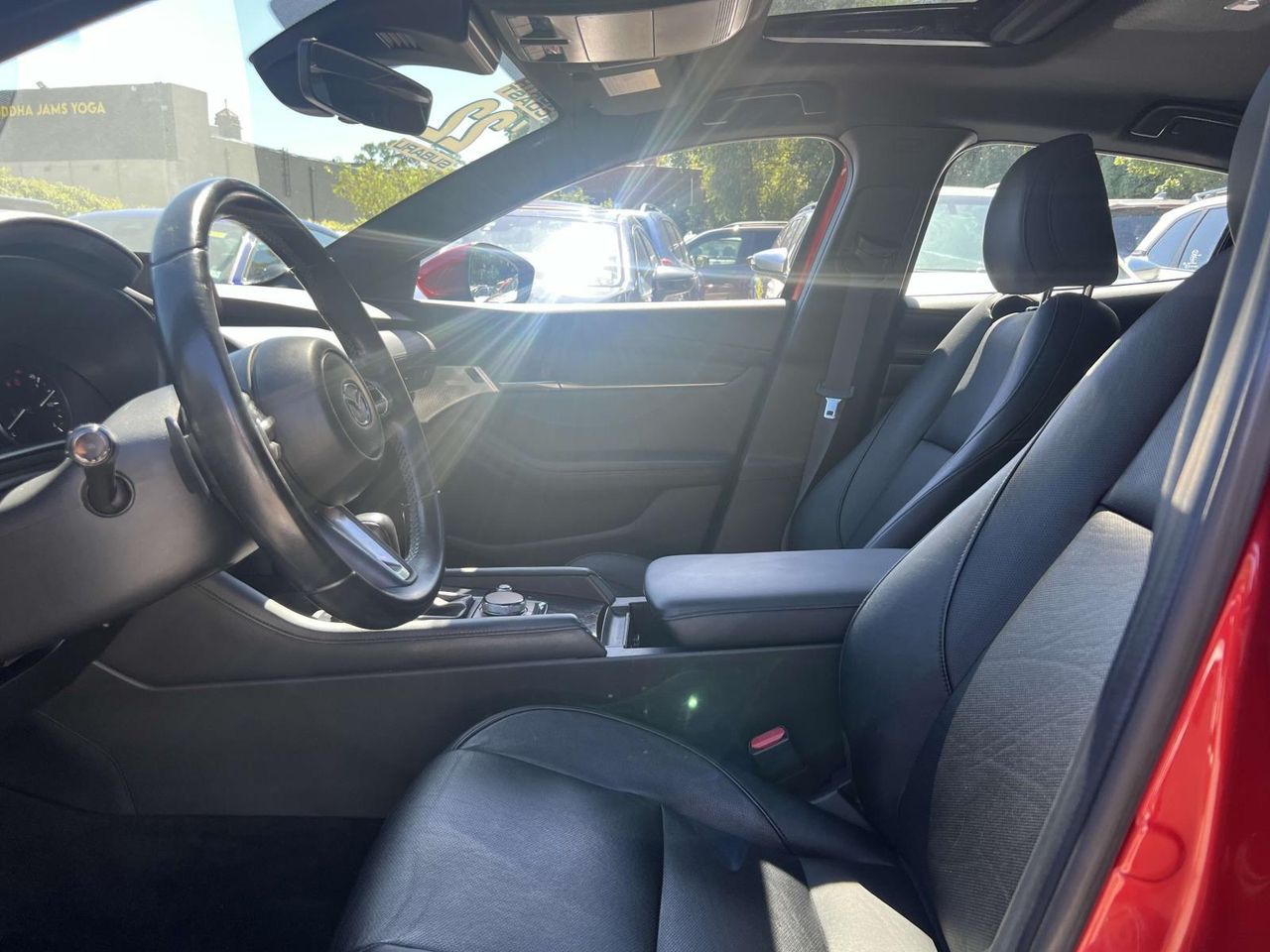 2022 Mazda Mazda3 Hatchback Premium photo 12