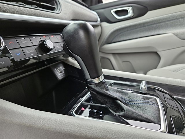 2022 Jeep Compass Latitude photo 24