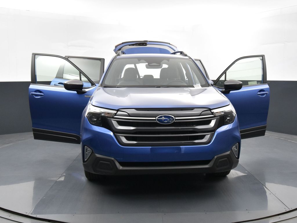 2025 Subaru Forester Premium photo 33