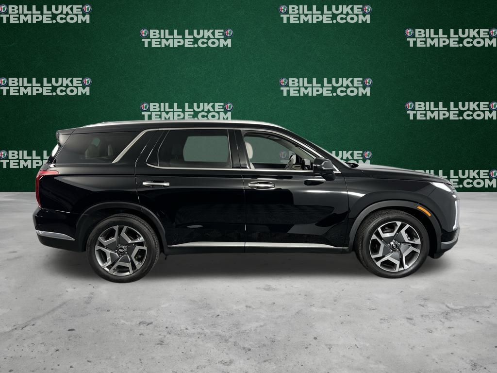 2025 Hyundai Palisade Limited photo 2