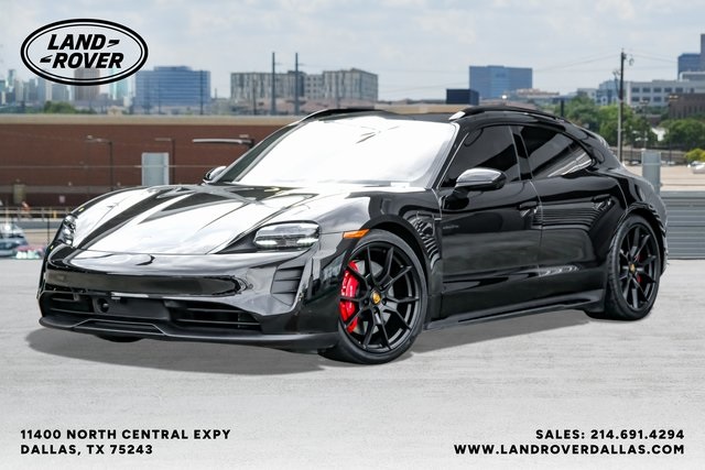 2024 Porsche Taycan GTS's photo