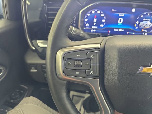 2023 Chevrolet Silverado 1500 LT photo 17