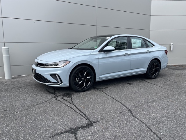 2026 Volkswagen Jetta SE photo 11