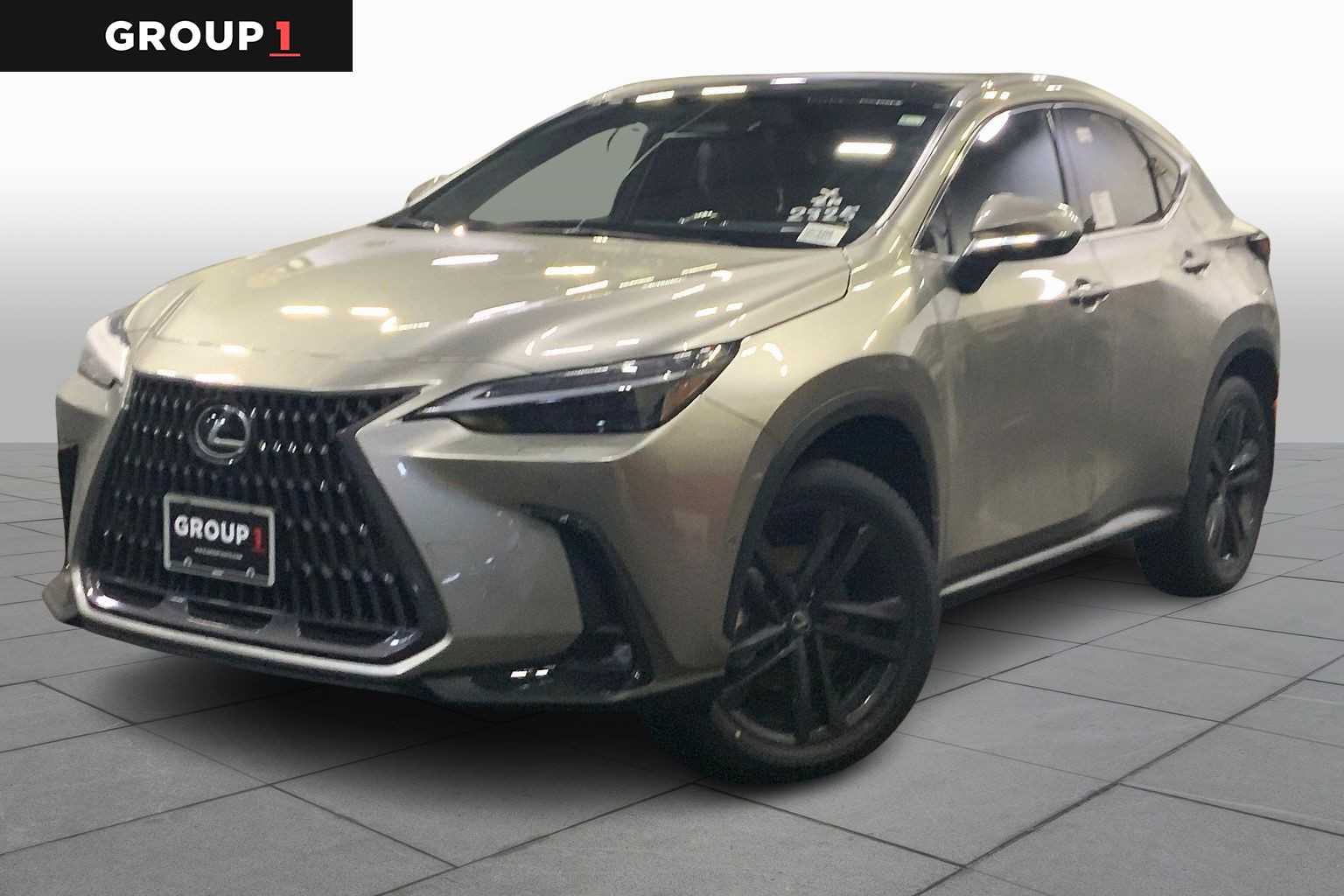2026 Lexus NX PHEV 450h+'s photo