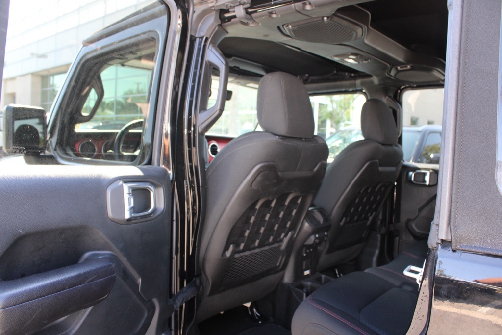2018 Jeep Wrangler Unlimited Rubicon photo 23