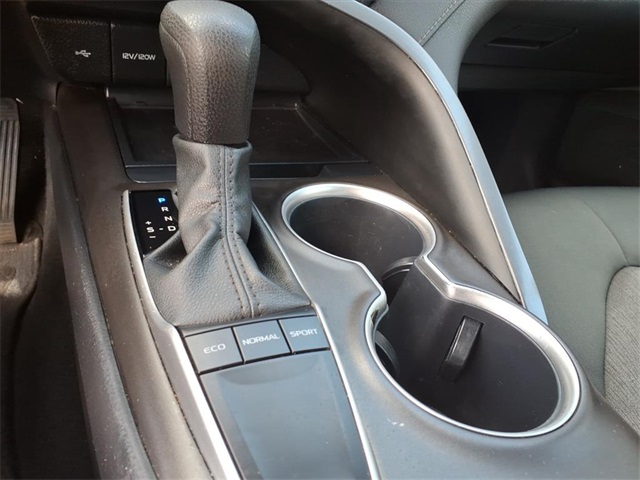 2023 Toyota Camry LE photo 20