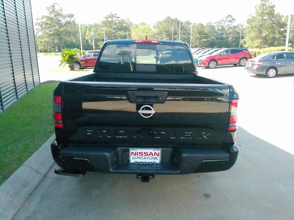 2026 Nissan Frontier Crew Cab SV photo 4