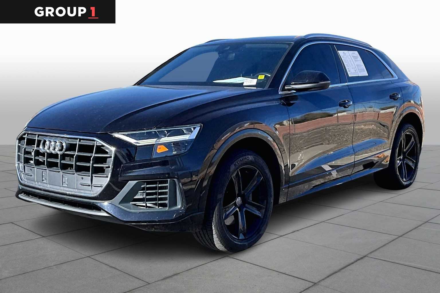 2019 Audi Q8 Premium's photo