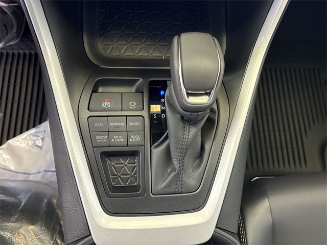 2025 Toyota RAV4 XLE Premium photo 21