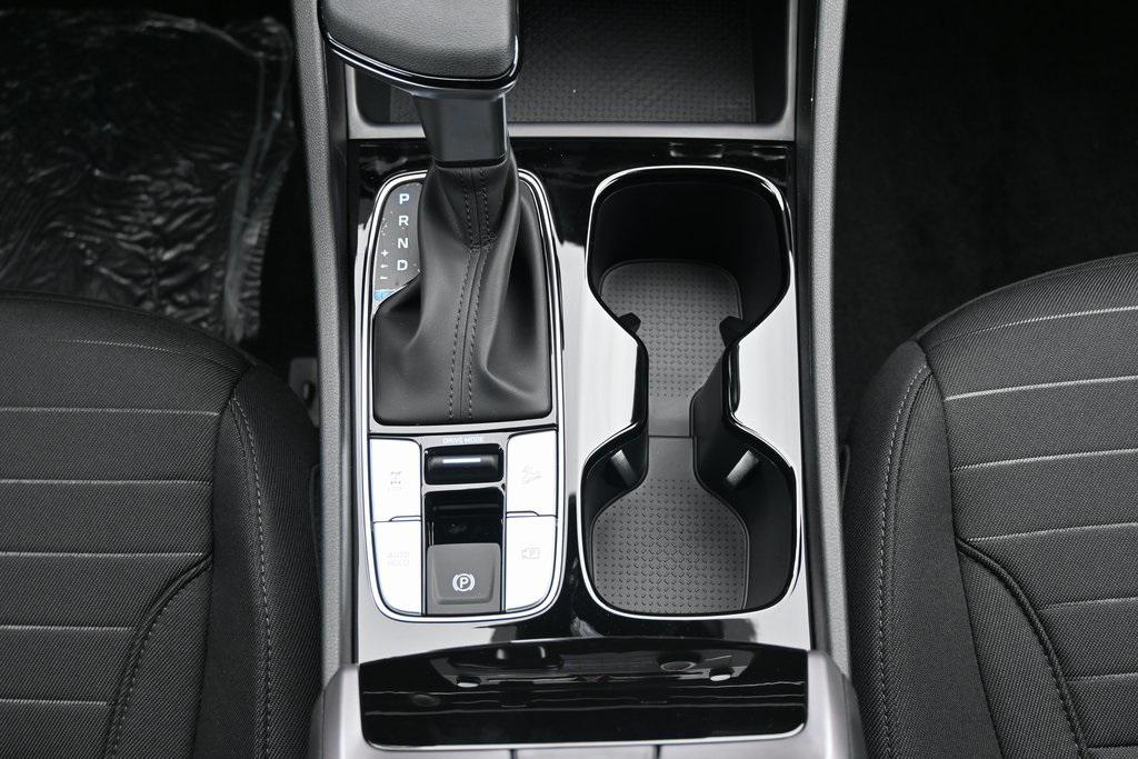 2026 Hyundai Santa Cruz SE photo 17