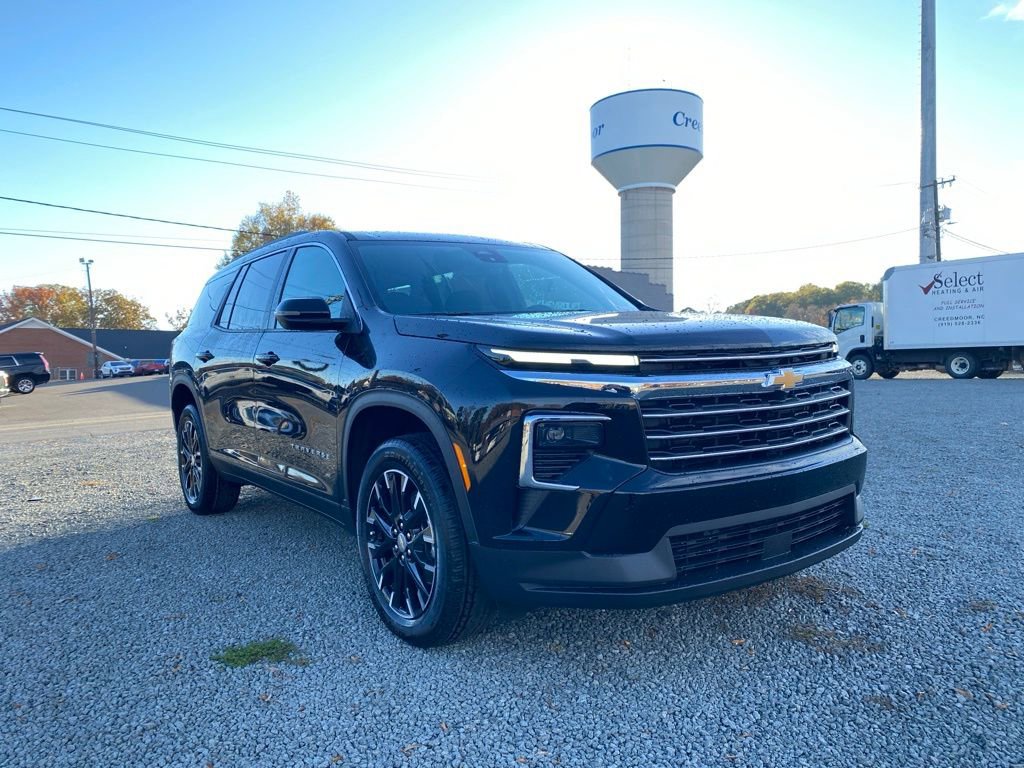 2026 Chevrolet Traverse LT's photo