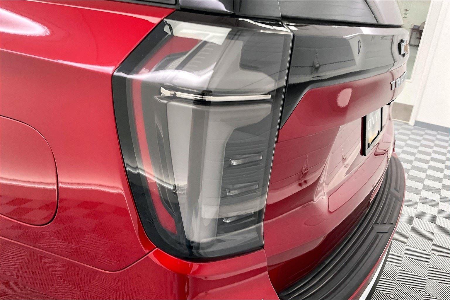 2025 Chevrolet Tahoe Premier photo 21