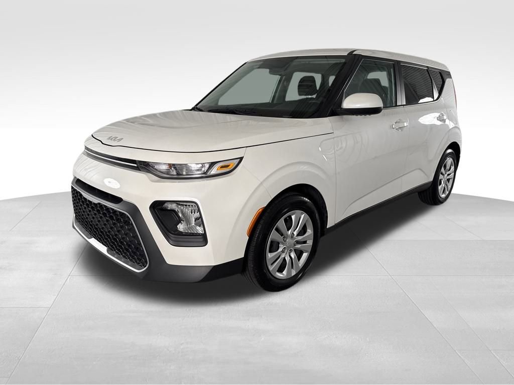2022 Kia Soul LX photo 3