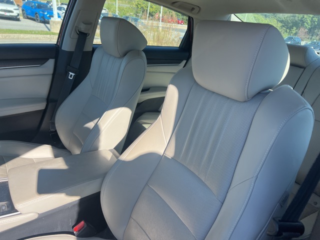 2019 Honda Accord Hybrid EX-L photo 11