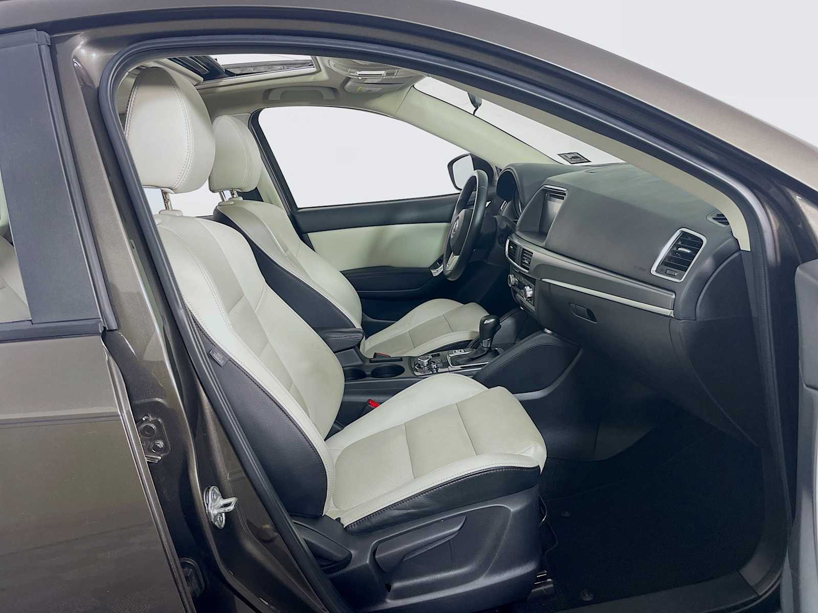2016 Mazda CX-5 Grand Touring photo 25